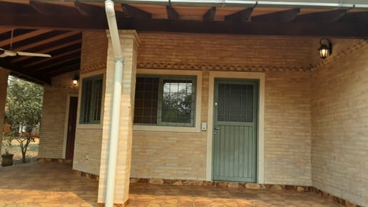 Alquilo Casa Amoblada en Aregua