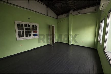 Depósito - Venta - Loma Pytá, Asunción, Paraguay