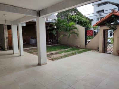 CASA COMERCIAL EN VENTA ZONA NORTE 