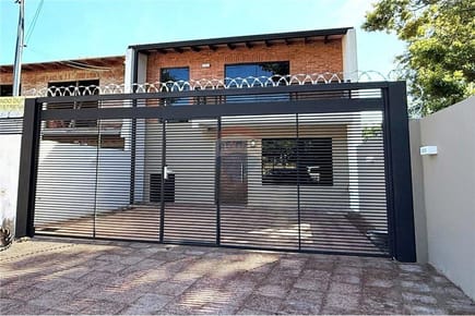 DÚPLEX A ESTRENAR EN EL BARRIO SAN ROQUE DE LAMBARÉ