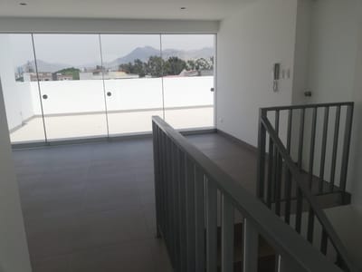 VENDO DUPLEX FRENTE A PARQUE DE ESTRENO - ENTREGA INMEDIATA  !!