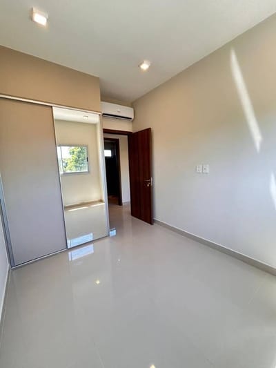  DEPARTAMENTO EN VENTA - MENABI LUQUE