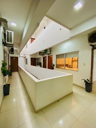EDIFICIO COMERCIAL EN VENTA, ZONA UNIVERSITARIA