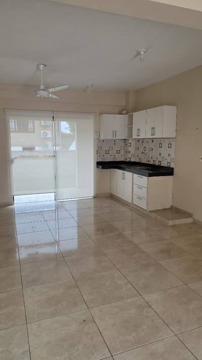 Alquiler de Chalet en Planta Baja – Barrio Mburucuyá