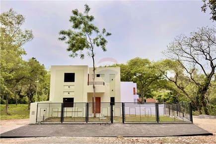 VENDO CASA A ESTRENAR EN ESQUINA BARRIO PARAISO