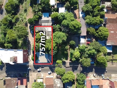ESQUINA COMERCIAL SOBRE AV. BERNARDINO CABALLERO – PRESIDENTE FRANCO