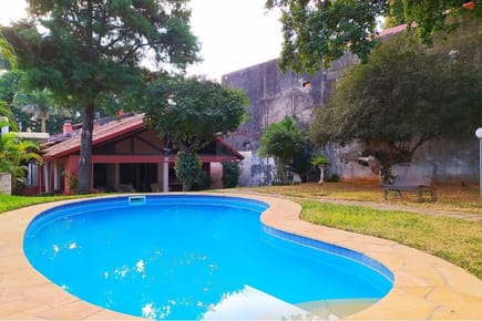 RESIDENCIA EN VENTA Bº RECOLETA 