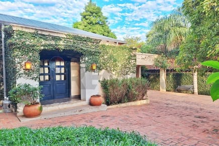 Casa - Venta - Luque, Central, Paraguay, Tu próxima inversión!