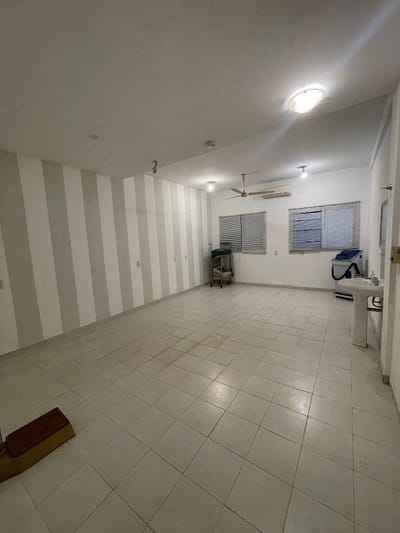 ALQUILO CONSULTORIOS EN EL B° MCAL. ESTIGARRIBIA