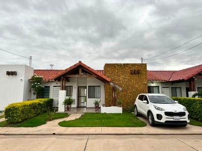 ALQUILER CASA SIN MUEBLES EN LA FONTANA FAMILY CLUB