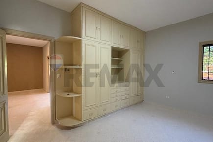 RESIDENCIA EN ALQUILER I BARRIO MBURICAO