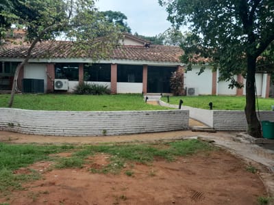 Exclusiva Residencia en Villa Morra en la Zona Más Prestigiosa.