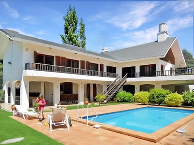 Gran Casa En San Rafael Con Piscina Climatizada