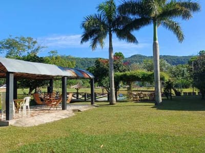 VENDO QUINTA PIROY ,ubicado en la ciudad de Paraguari, a 68km de Asuncion.