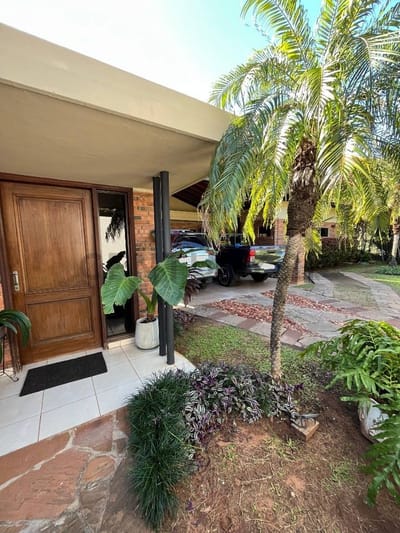 Venta de Casa en Ycuá Satí, Asunción