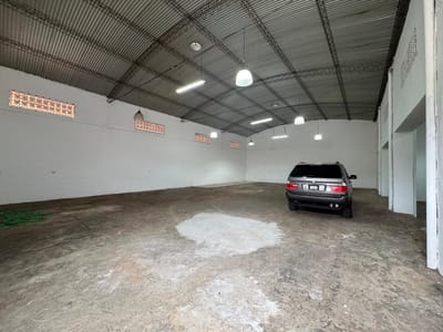 AlQUILO TINGLADO EN FERNANDO DE LA MORA ZONA SUR 