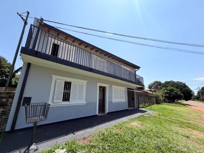 ALQUILO DÚPLEX CASA EN SAN LORENZO