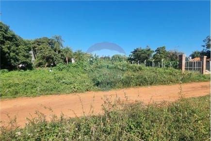 VENDO TERRENO EN LUQUE - LOMA MERLO
