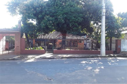 VENDO CASA EN LUQUE SEGUNDO BARRIO