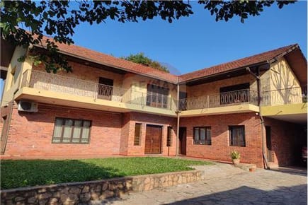 VENDO CASA EN RECOLETA
