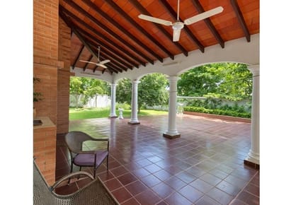 Vendo Propiedad en Lambaré, Barrio Felicidad