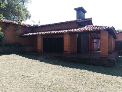ALQUILER- CASA PARA USO COMERCIAL-VILLA MORRA