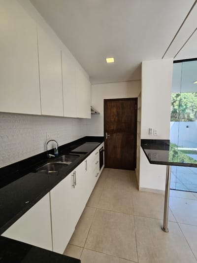 Vendo hermoso Dúplex en Luque - Loma Merlo