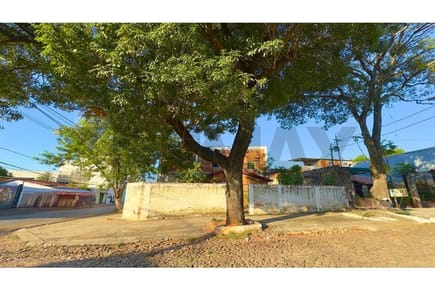 Deposito en venta Fernando de la Mora 