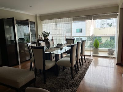Vendo Dpto. Duplex Chacarilla San Borja