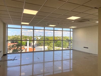 SKY CENTER, EN VENTA OFICINAS CORPORATIVAS 