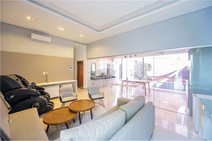 VENDO CASA EN BARRIO JARA ZONA LA COSTA