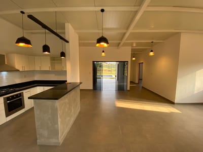 En venta – Casa en Caacupé, zona Cabañas