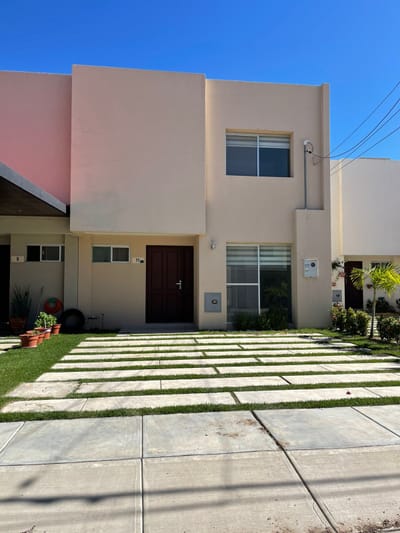 Casa en Venta Equipada zona norte condominio Sevilla Real