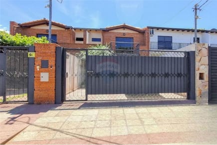 DÚPEX DE 4 DORM. EN BARRIO SAN MIGUEL -SAN LORENZO