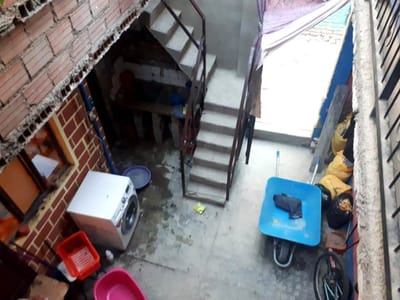 EN VENTA, CASA 2 PLANTAS 