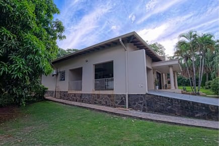 EN VENTA CASA EN PARANA COUNTRY CLUB