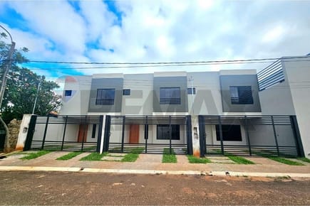 VENDO DUPLEX EN LUQUE 