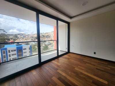 Departamento DUPLEX De Lujo A Estrenar, Obrajes