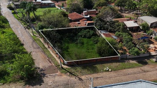 VENDO TERRENO EN ESQUINA A DOS CUADRAS DEL SHOPPING SAN LORENZO