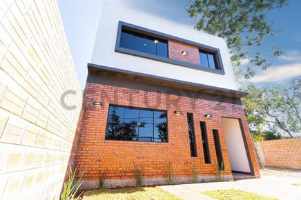 Venta de Casa Dúplex en San Lorenzo, Central | ID: 53708