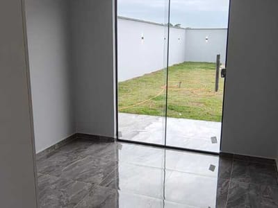 VENDO CASA DE ESTRENAR EN SAN BERNARDINO!!