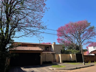 Casa 4 Dorm. Con Oficina Y Jardín | Santa Librada
