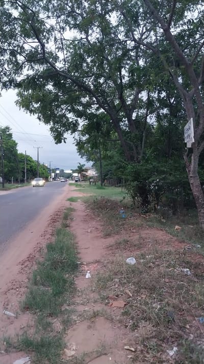 VENDO TERRENO SOBRE ASFALTO EN LIMPIO