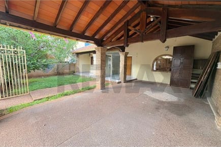 Casa - Alquiler - Republicano, Asunción