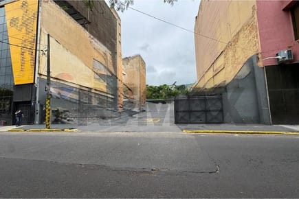 GRAN TERRENO EN EL CENTRO DE ASUNCION