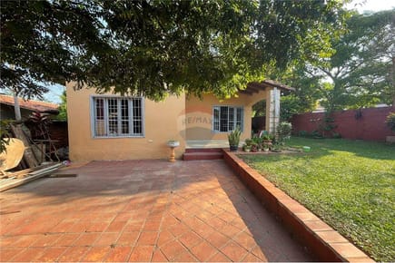 Casa - Venta - Ñemby, Paraguay