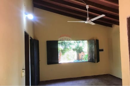 VENDO CASA EN CAPIATA BARRIO PIRO´Y