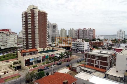 LINDISIMO EDIFICIO CON TODOS LOS SERVICIOS