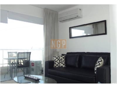 Apartamento en Peninsula, Monoambiente