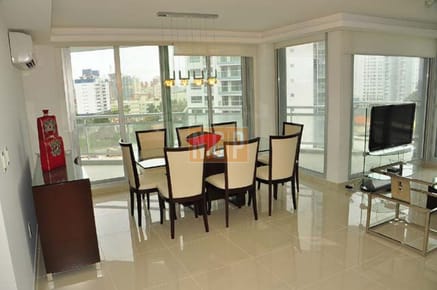 Apartamento en Mansa, 3 dormitorios *